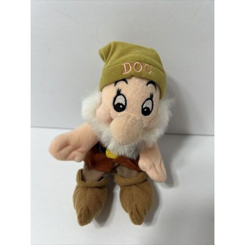 Vintage Disney Store Doc Bean Bag Plush Snow White And The Seven‎ Dwarfs World